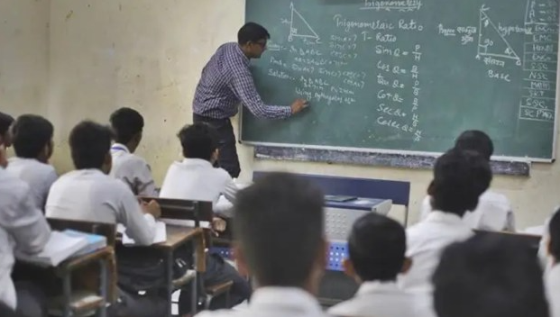 HC cancels 26,000 appointments in Bengal schools: What is the teacher recruitment scam?